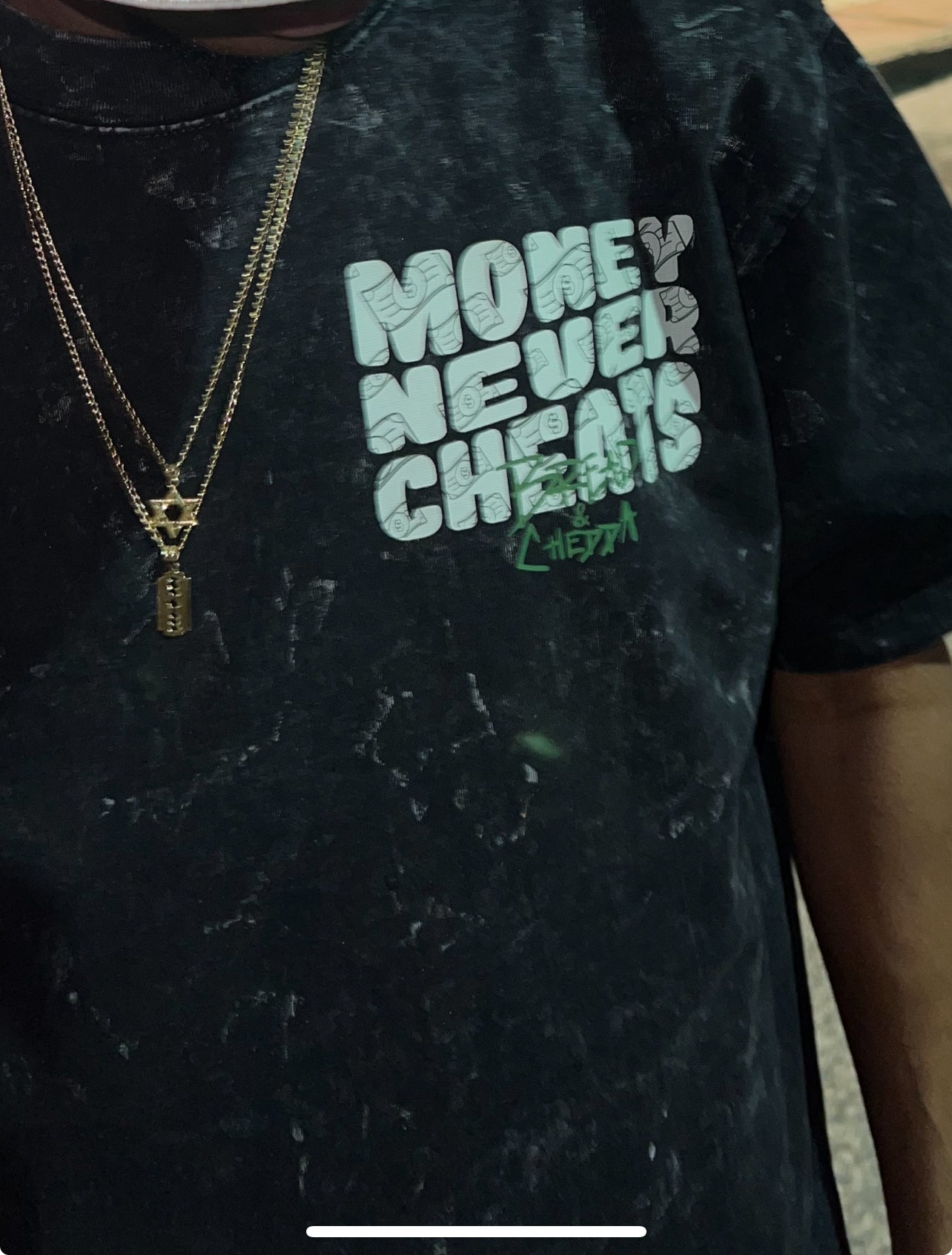 Oversized Acid washed Money Never Cheats T-Shit